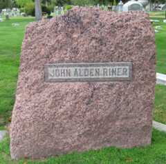 Larger memorial image loading...