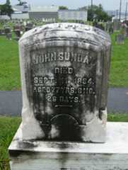 Larger memorial image loading...