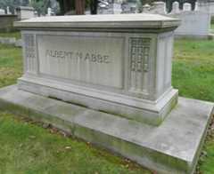 Larger memorial image loading...