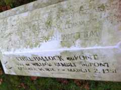 Larger memorial image loading...