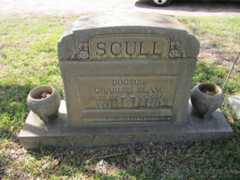 Larger memorial image loading...