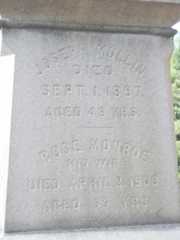 Larger memorial image loading...