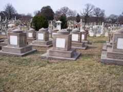 Larger memorial image loading...