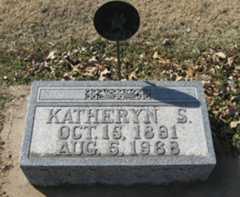 Larger memorial image loading...