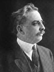 Larger memorial image loading...