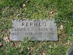 Larger memorial image loading...