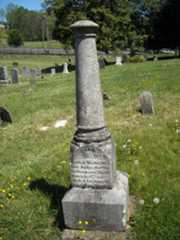 Larger memorial image loading...