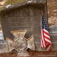 Larger memorial image loading...