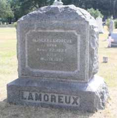 Larger memorial image loading...