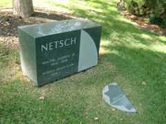 Larger memorial image loading...