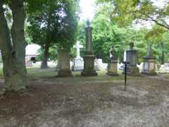 Larger memorial image loading...