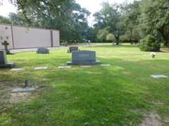 Larger memorial image loading...