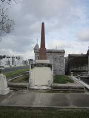 Larger memorial image loading...