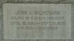 Larger memorial image loading...