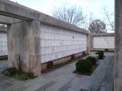 Larger memorial image loading...