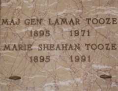 Larger memorial image loading...