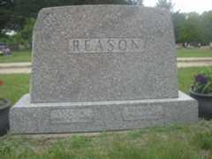 Larger memorial image loading...