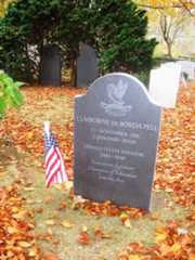 Larger memorial image loading...