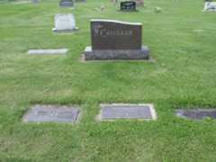 Larger memorial image loading...