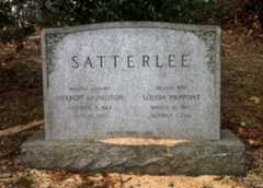 Larger memorial image loading...