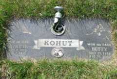 Larger memorial image loading...