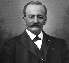 Larger memorial image loading...