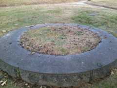 Larger memorial image loading...