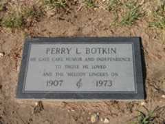 Larger memorial image loading...