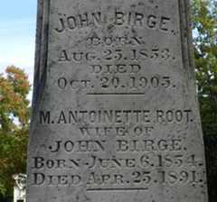 Larger memorial image loading...