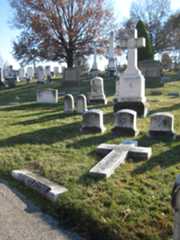 Larger memorial image loading...