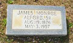 Larger memorial image loading...