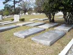 Larger memorial image loading...