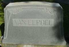 Larger memorial image loading...