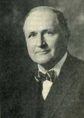 Larger memorial image loading...