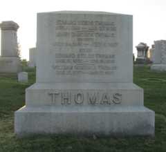 Larger memorial image loading...