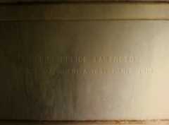 Larger memorial image loading...