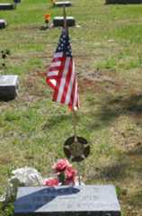 Larger memorial image loading...