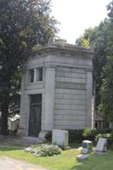 Larger memorial image loading...