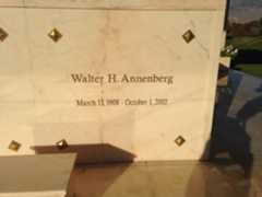 Larger memorial image loading...