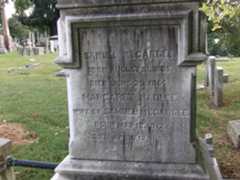 Larger memorial image loading...