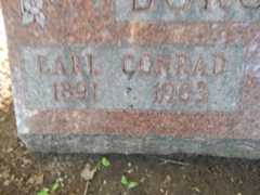 Larger memorial image loading...