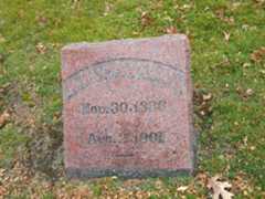 Larger memorial image loading...