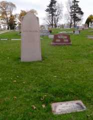 Larger memorial image loading...