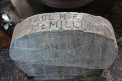 Larger memorial image loading...