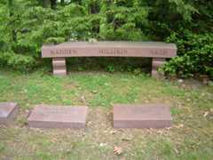 Larger memorial image loading...