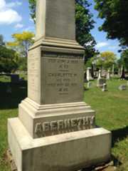 Larger memorial image loading...