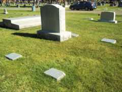 Larger memorial image loading...