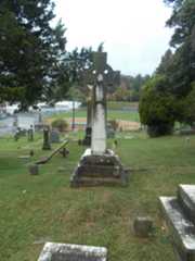 Larger memorial image loading...