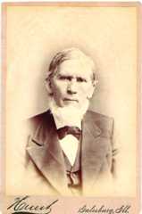 Larger memorial image loading...