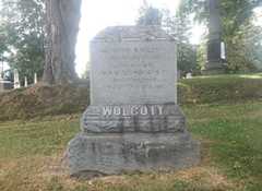 Larger memorial image loading...